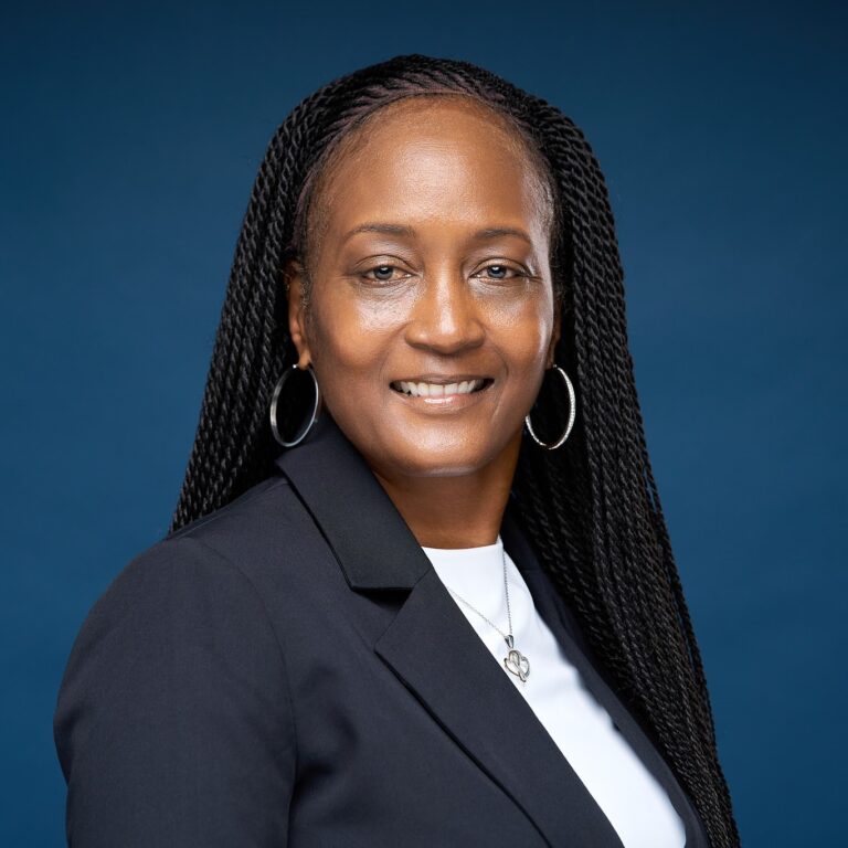 Malanie Miller Headshot
