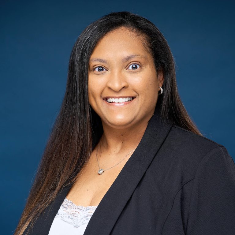 Monica Mott Headshot